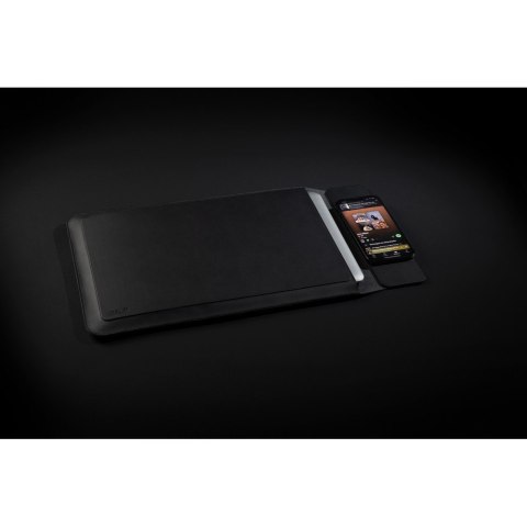 Pokrowiec na laptopa 15,6", magnetyczna ładowarka bezprzewodowa 15W Swiss Peak Pokrowiec na laptopa 15,6", magnetyczna ładowarka bezprzewodowa 15W Swiss Peak
