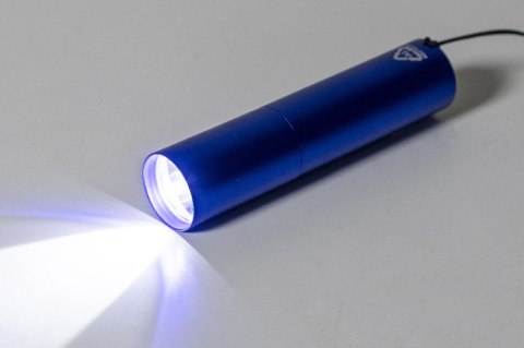 Chargelight Tone latarka akumulatorowa z recyklingowanego aluminium