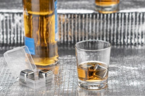 Kostki chłodzące do napojów SCOTCH Kostki chłodzące do napojów SCOTCH