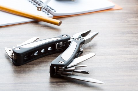 Fix It multi tool / narzędzie wielkofuncyjne Fix It multi tool / narzędzie wielkofuncyjne